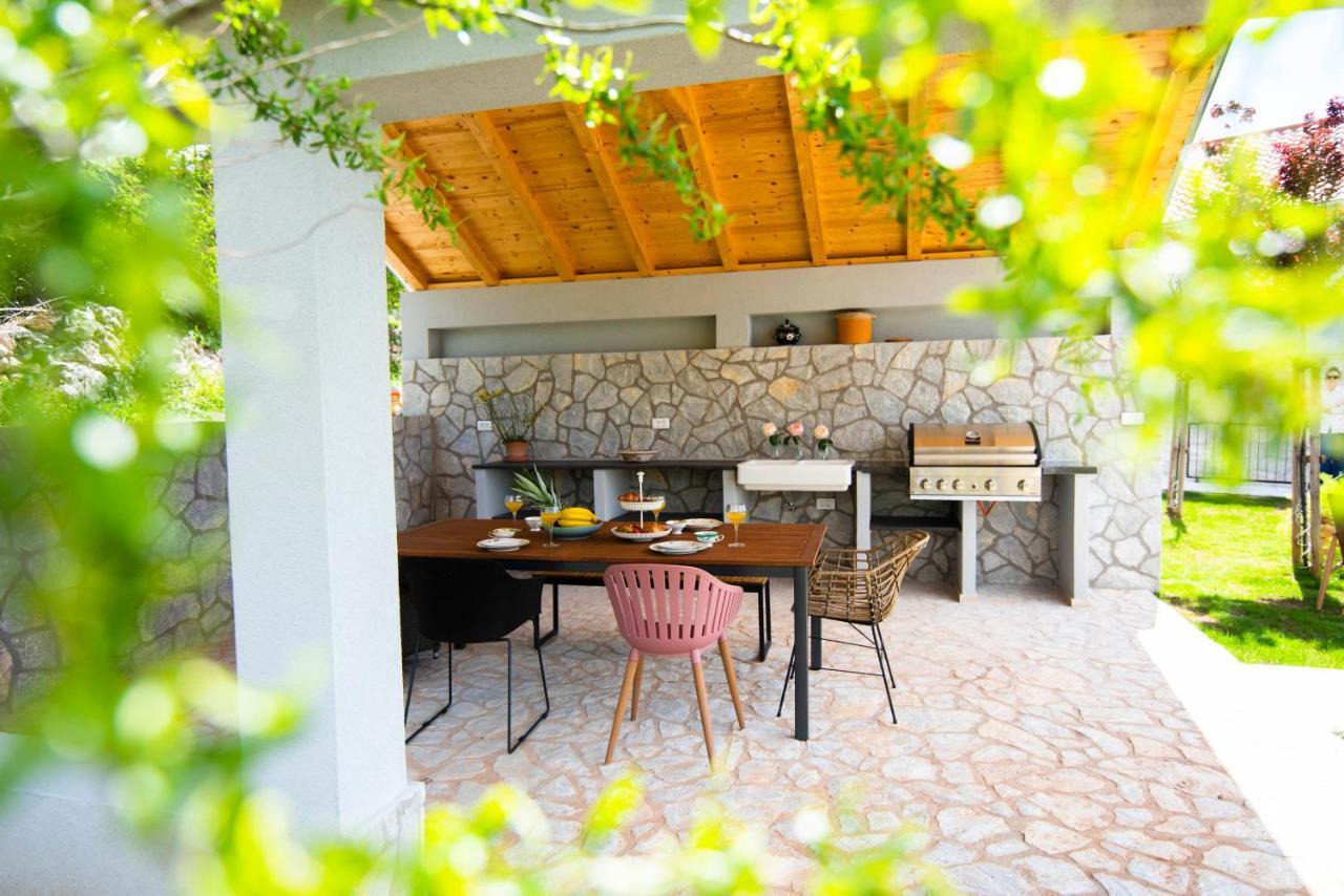 Villa Vita Trilj Exterior foto