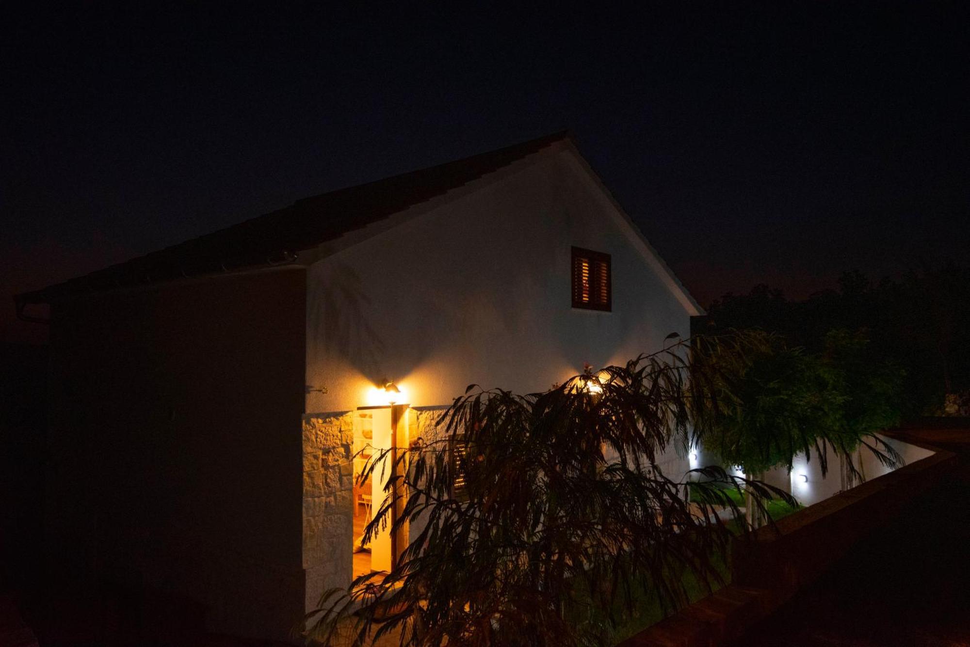 Villa Vita Trilj Exterior foto